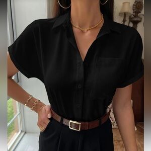 2/$20❤️- SHIRT | Women’s Shein short sleeve dress shirt size medium